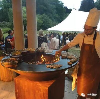 1528160102816648JVtm.jpg 2018頂級壁爐設計流行趨勢.jpg