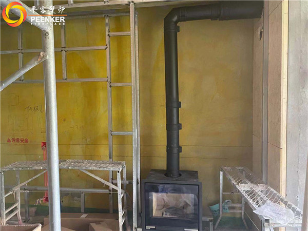 陜西西安曲江華著中城丹麥Aduro A5真火壁爐安裝.jpg