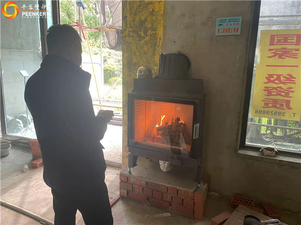 上海風荷麗景別墅丹麥壁爐Morso S101-11安裝.jpg