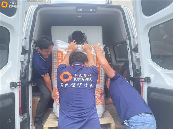 平客壁爐昆山綠地國(guó)際家園丹麥進(jìn)口壁爐Morso S101-12安裝.jpg