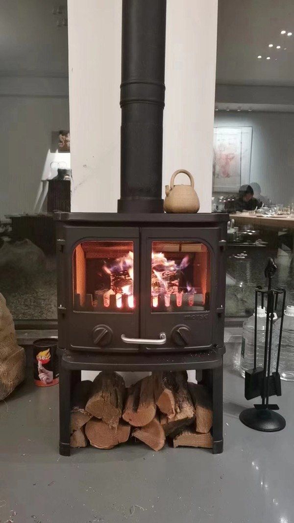 綿陽梓潼縣丹麥Morso 2140鑄鐵火爐安裝.jpg