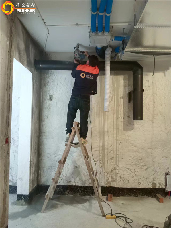 上海別墅天井地下室丹麥Aduro A15壁爐安裝.jpg