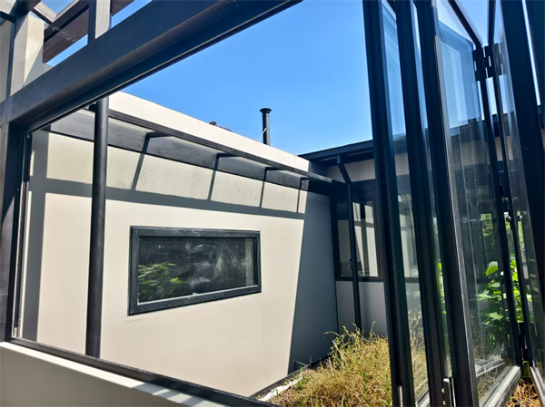 蘇州本色美術館丹麥Aduro 15壁爐安裝.jpg