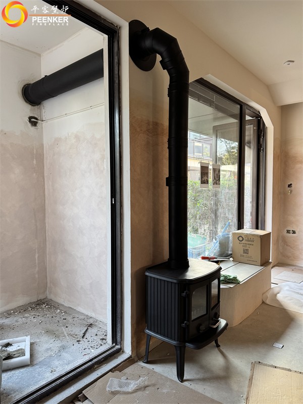 上海佘山望別墅丹麥Morso 2110鑄鐵火爐安裝.jpg