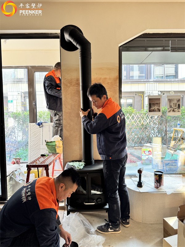 上海佘山望別墅丹麥Morso 2110鑄鐵火爐安裝.jpg