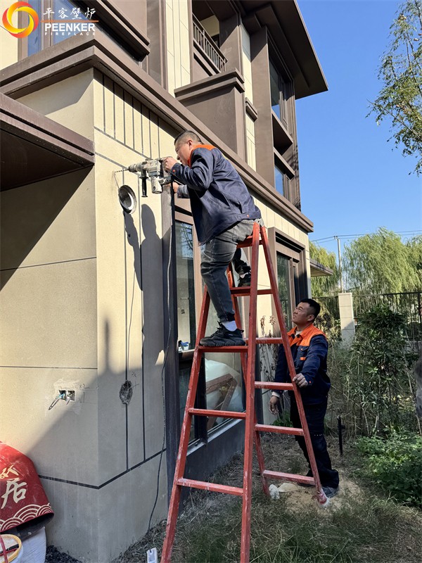 上海佘山望別墅丹麥Morso 2110鑄鐵火爐安裝.jpg