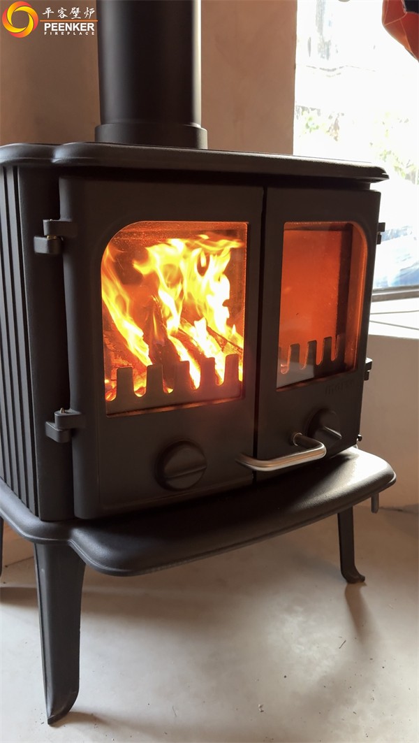 上海佘山望別墅丹麥Morso 2110鑄鐵火爐安裝.jpg